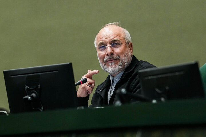 قالیباف:از دل این ملت هزاران شهید خامنه‌ای و شهید لاریجانی خواهد رویید