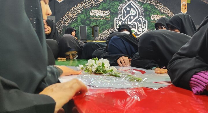 پیکر مطهر شهید مدافع امنیت در قیروکارزین تشییع می‌شود/  تشکیل کاروان خودرویی از شهر قیر تا شهر مبارک آباد