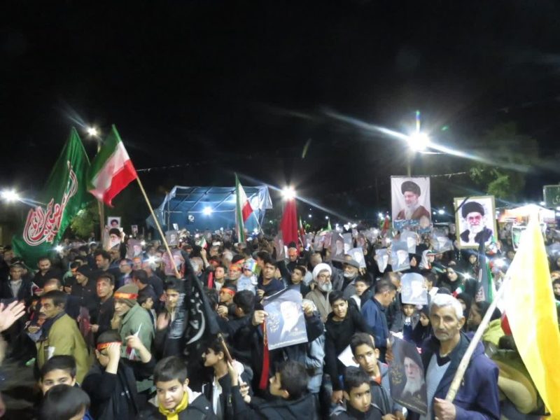 تصویری فوق‌العاده از عظمت راهپیمایی امشب قیروکارزینی ها در شهر قیر