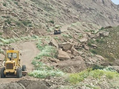 بازگشایی گردنه ملشتری جاده هورز – احمدآباد در هنگام قیروکارزین