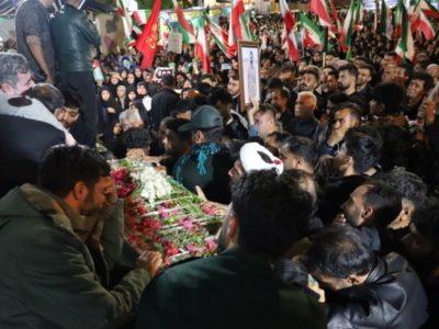 آیین وداع باشکوه با پاسدار شهید علی سروش