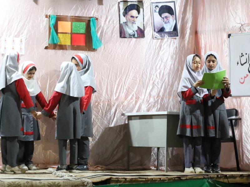 نمایش«زنگ آخر»؛ نجوای وفاداریِ دهه نودی ها