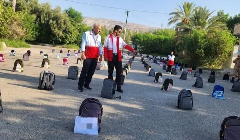 توزیع ۴۵۰ بسته‌ نوشت افزار در طرح ملی ارمغان مهر قیروکارزین